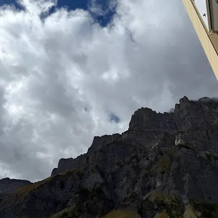 Sonniges Budget Лойкербад